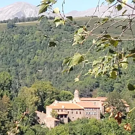 Vallespir Au Fil De L'eau Immersion Nature Lamanere